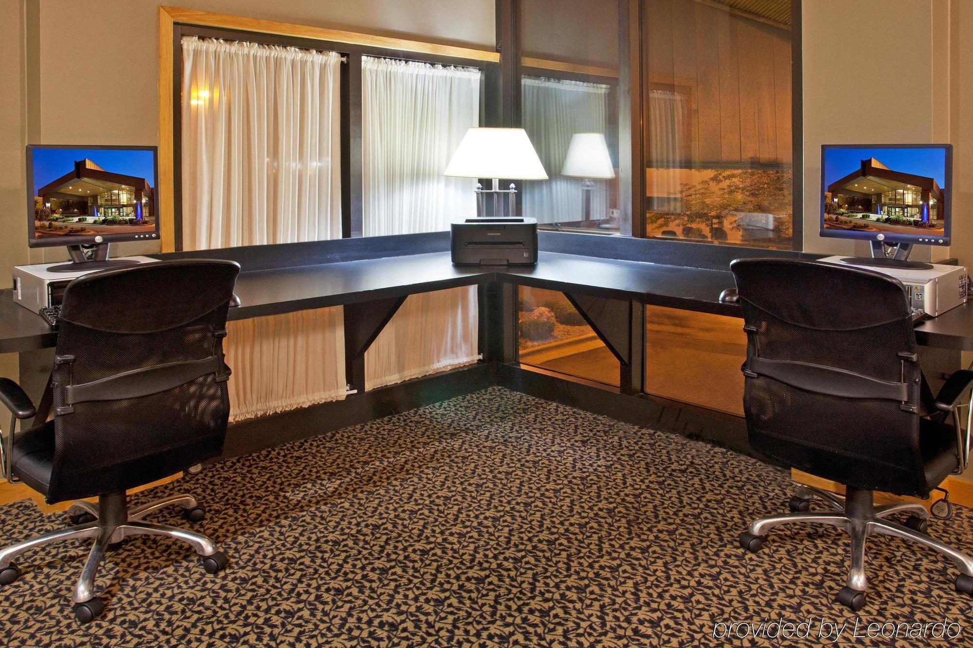 Holiday Inn Express Detroit-Warren/General Motors Technology Center By Ihg Facilități foto